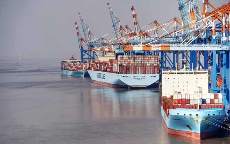 FOB vs CIF Cost Comparison: Which Shipping Term Is More Cost-Effective?