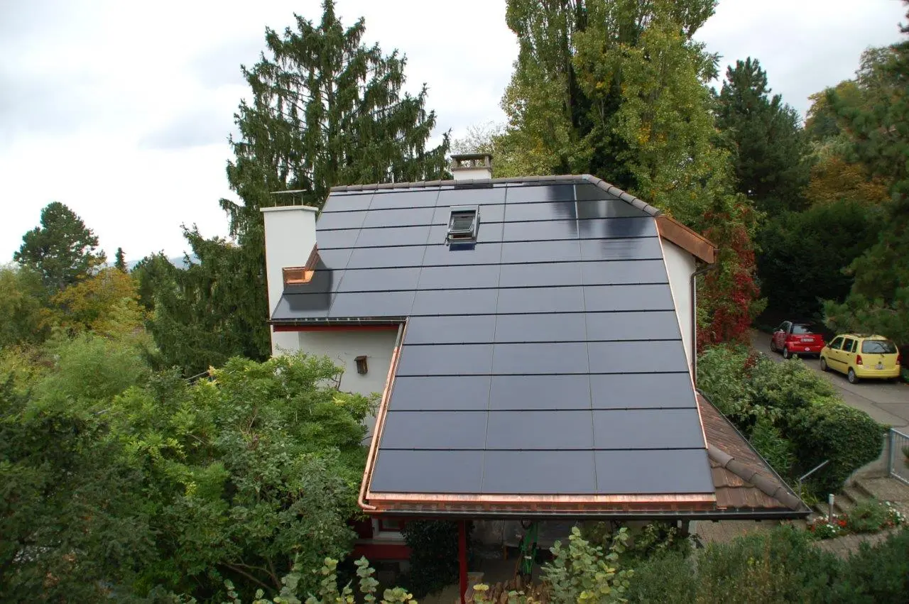 Indachanlage Muttenz