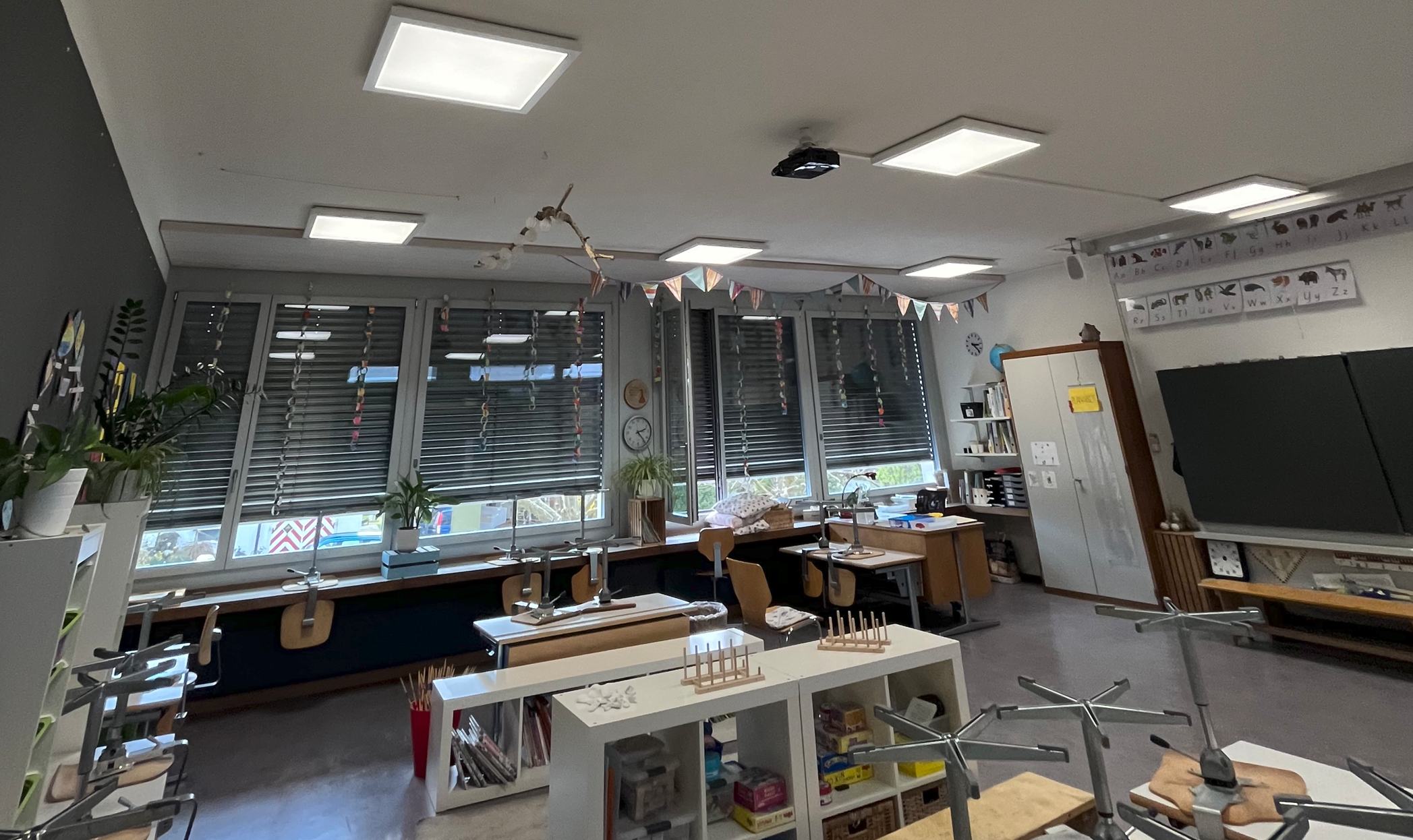 Beleuchtung Schulzimmer