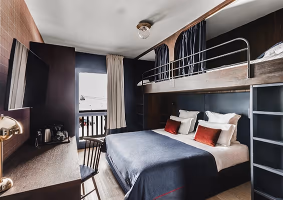 Chambre classique 2 adultes 2 enfants marielle val thorens