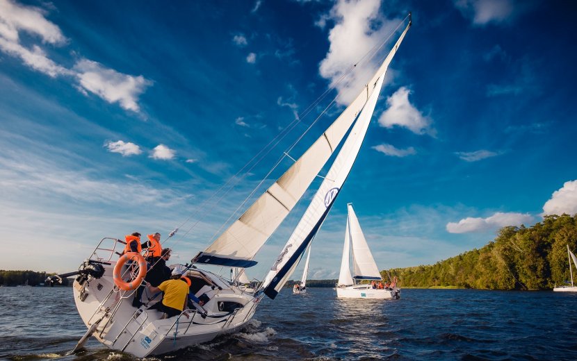 Przenieś relacje z łodzi do biura