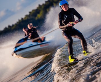 Sporty wodne z adrenaliną