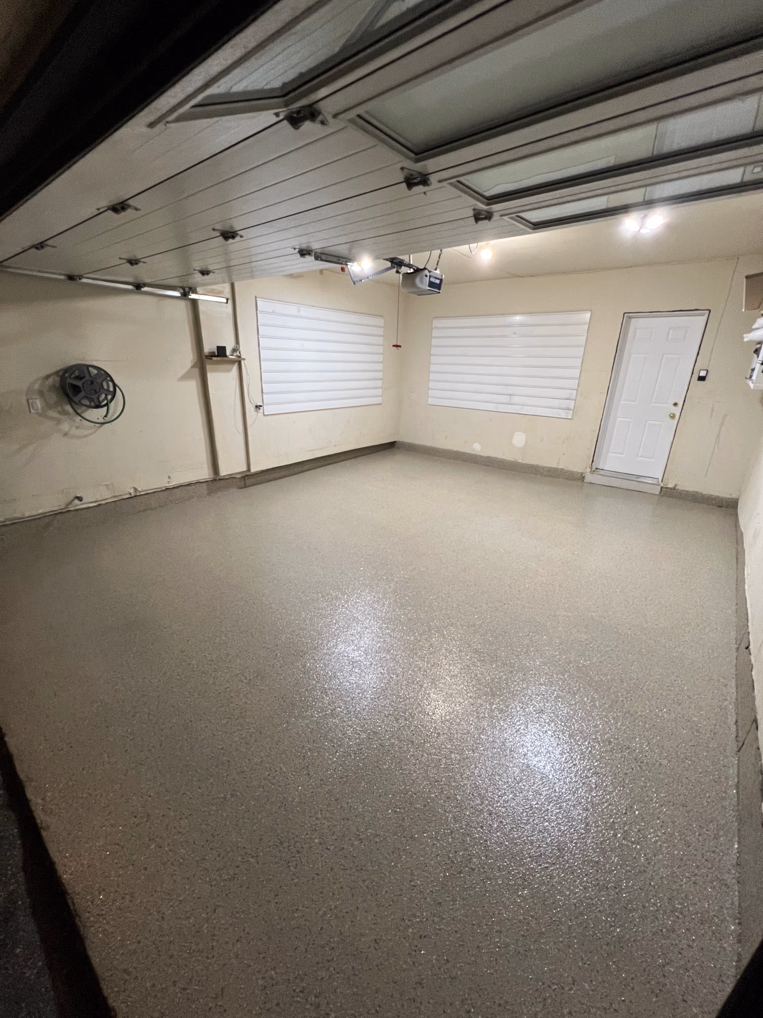 2 car garage with epoxy flake flooring in Tampa