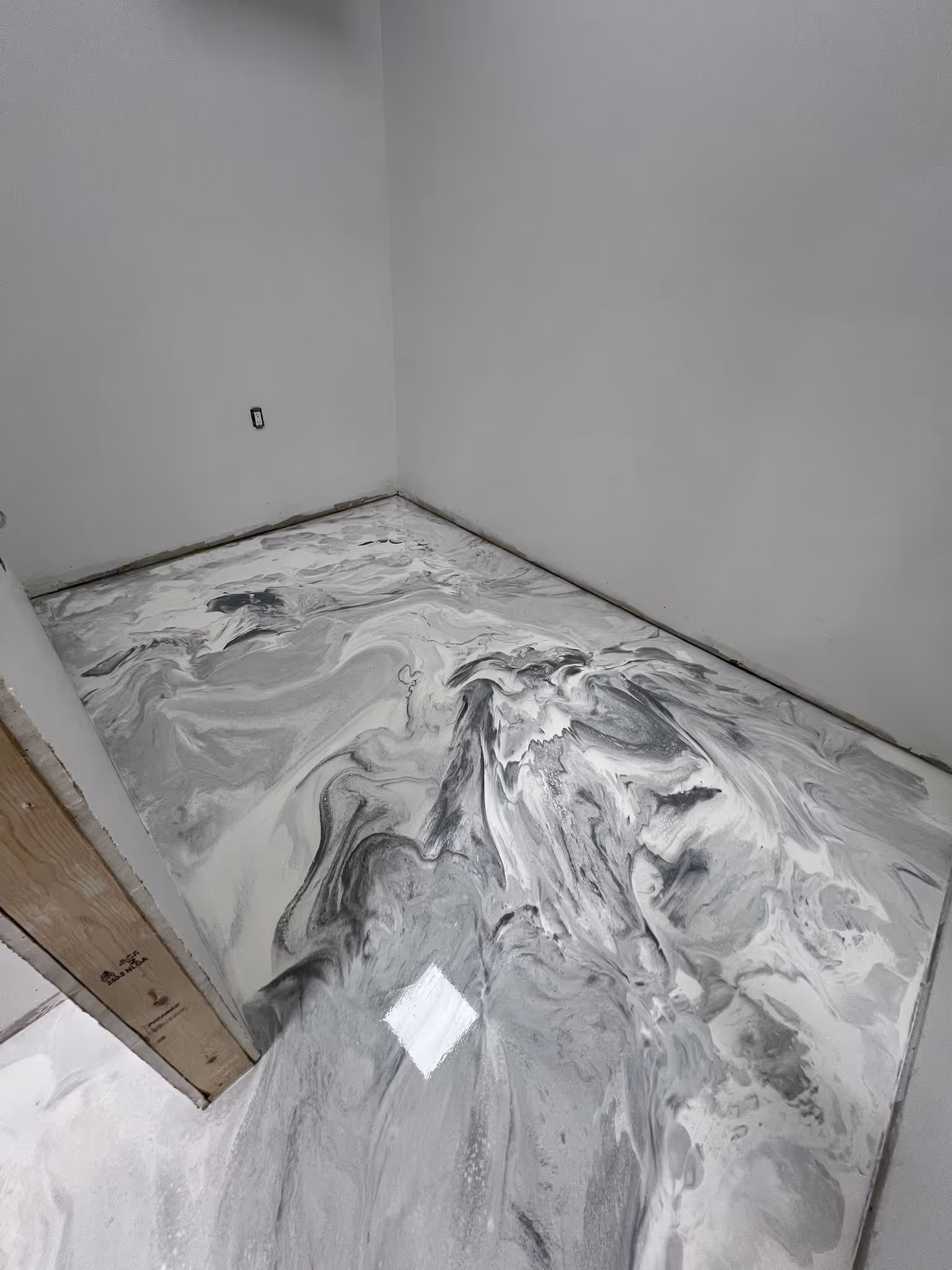 Small Metallic Epoxy Floor