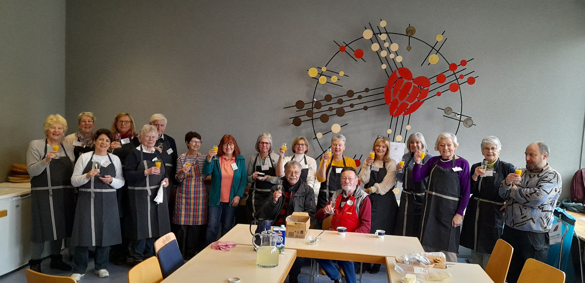 Weinheimer Mittagstisch Zeitungsartikel Weinheimer Nachrichten