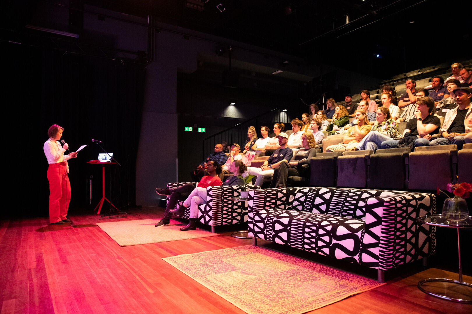 Publiek dat zit in een bioscoopzaal tijdens een eerdere editie van Filmsessies 033
