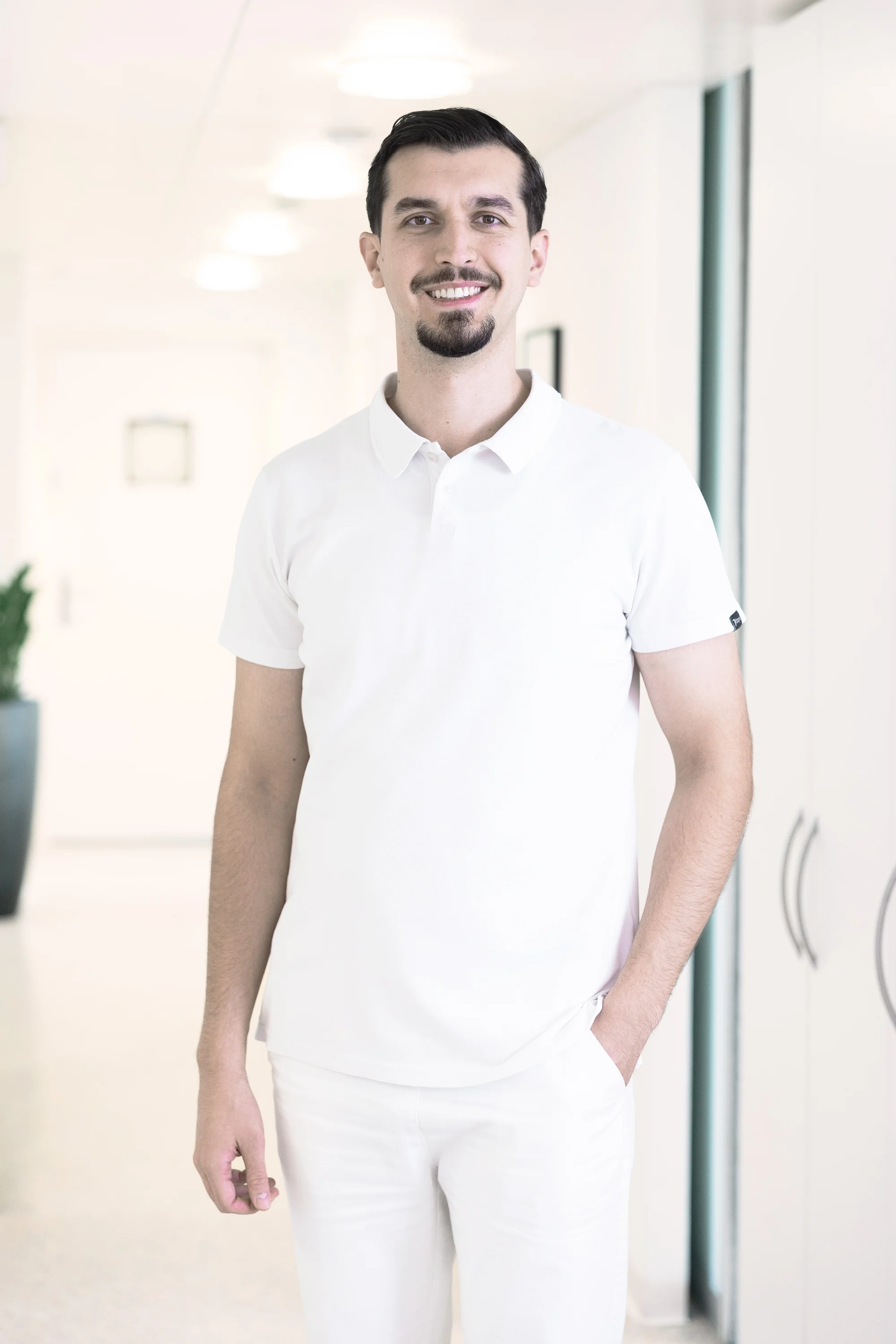 Dr. med. dent. Satki Abazi