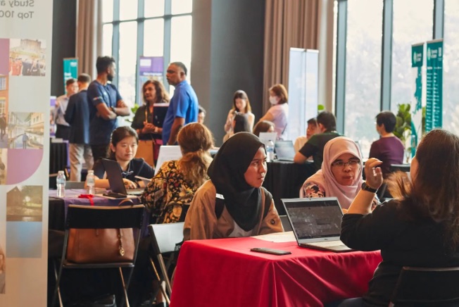 Suggestions for scholarship interview at education fair
