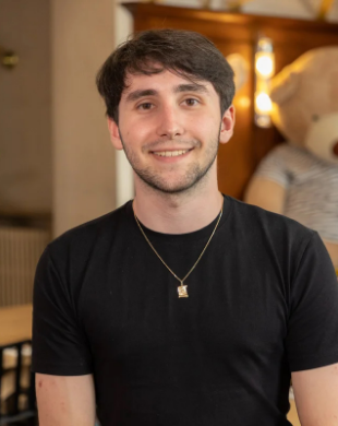 Rencontre avec Corentin, Assistant F&B du restaurant Kraft