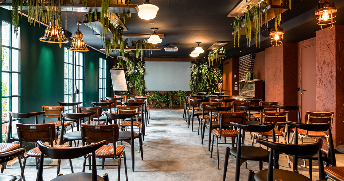 https://www.kubehotel-paris.com/fr/page/seminaires-evenements-hotel-kube-paris.426.html