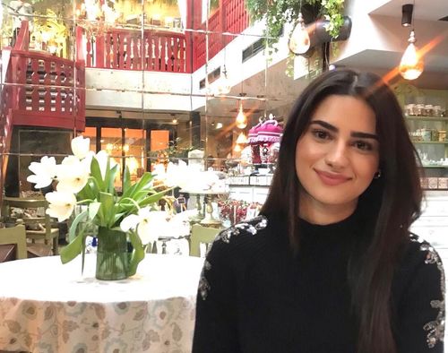 Bienvenue à la nouvelle éditrice - Anna