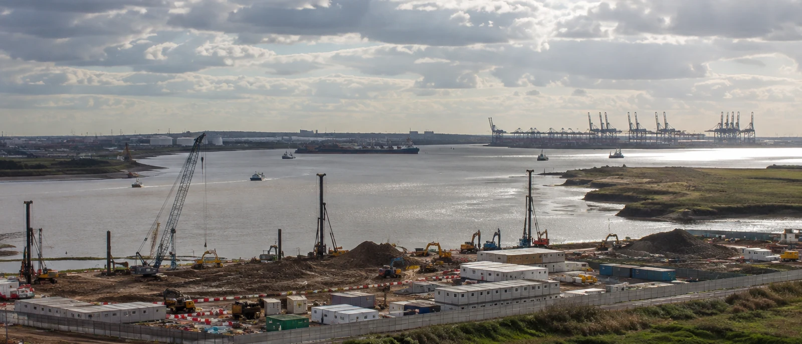 Tilbury, Essex. The consent application estimated a combined peak of around 4,700 workers on the Lower Thames Crossing.