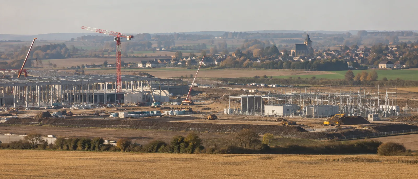 Fouju, Seine-et-Marne. Campus IA targets 1.4 GW across 10 to 12 data centre buildings.
