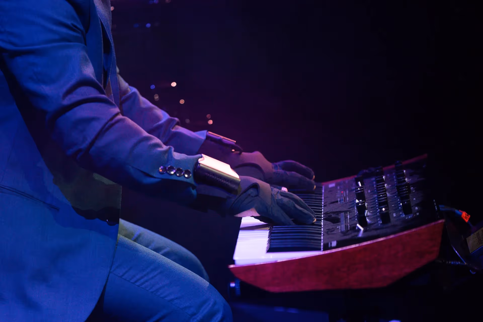 Cyborg Pianist