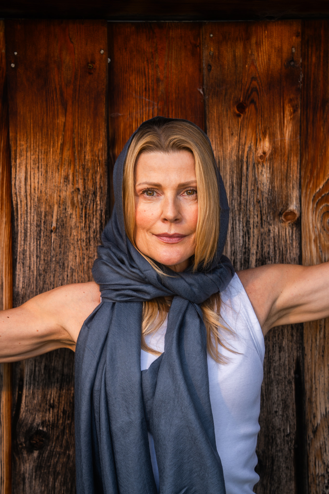 Marici Pashmina by FADETOBLACK, campaign photography, image 19: Campaign images for a luxury pashmina scarf brand, mostly shot at an alpine lake under overcast skies