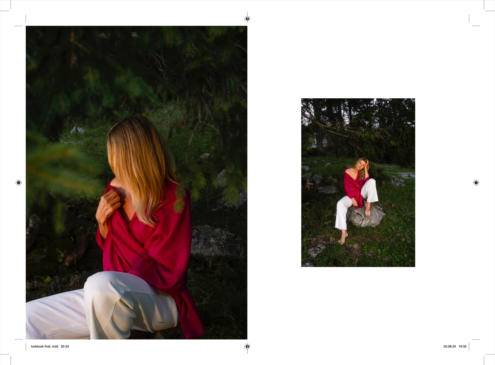 Lookbook Doppelseite, Frau in pinkem Pashmina Umhang und weißer Hose sitzt im Wald, Marici Fashion Branding München