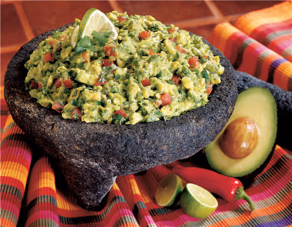 Cómo hacer el mejor Guacamole: Receta fácil y rápida - Sarasellos