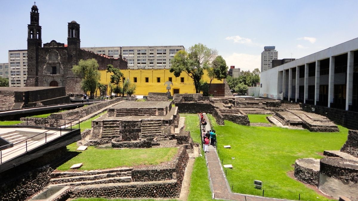 chilango - 10 secretos de la zona arqueológica de Tlatelolco