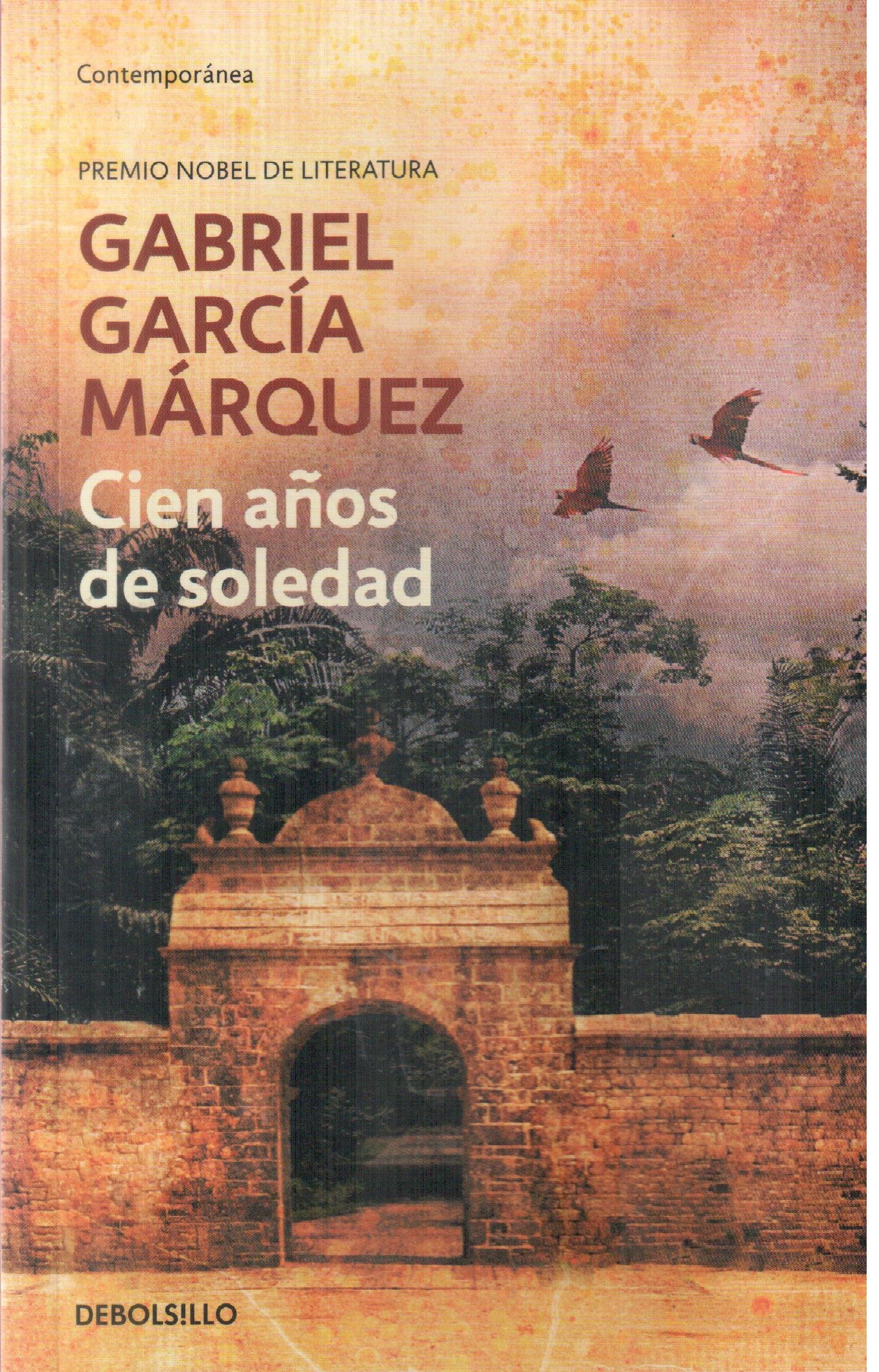 Cien Anos De Soledad / 100 Years of Solitude : Gabriel Garcia Marquez:  Amazon.com.mx: Libros
