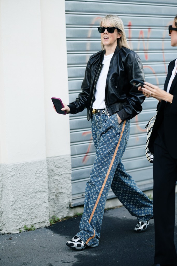 Así se llevan las zapatillas esta primavera-verano 2026: 7 ideas fáciles y con estilo que arrasan en el street style