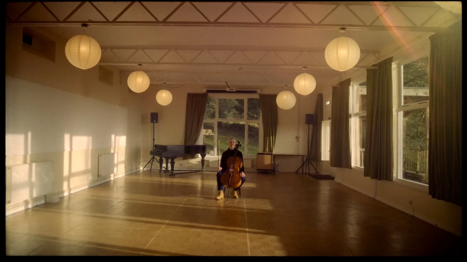 FIELDS OF HOPE - still 2