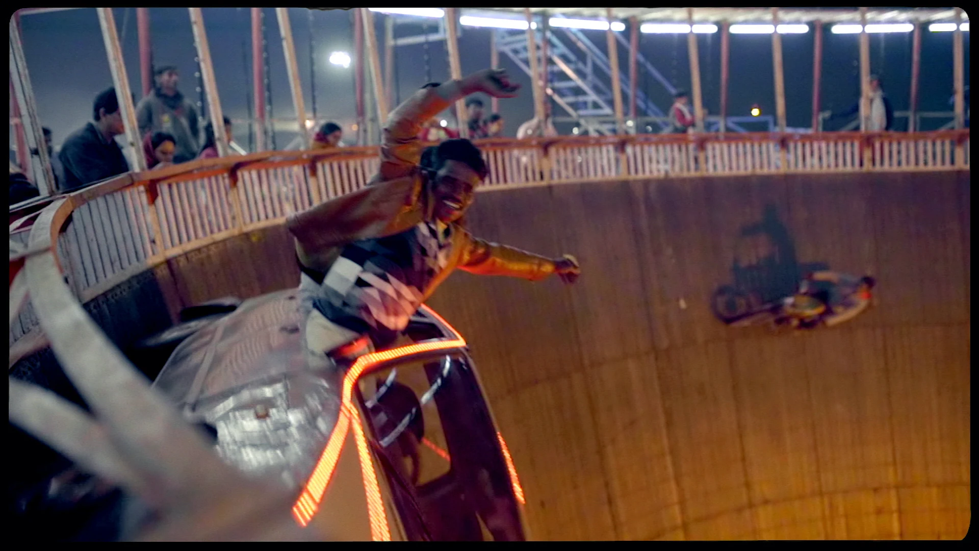 Gladiators on Wheels - still 3