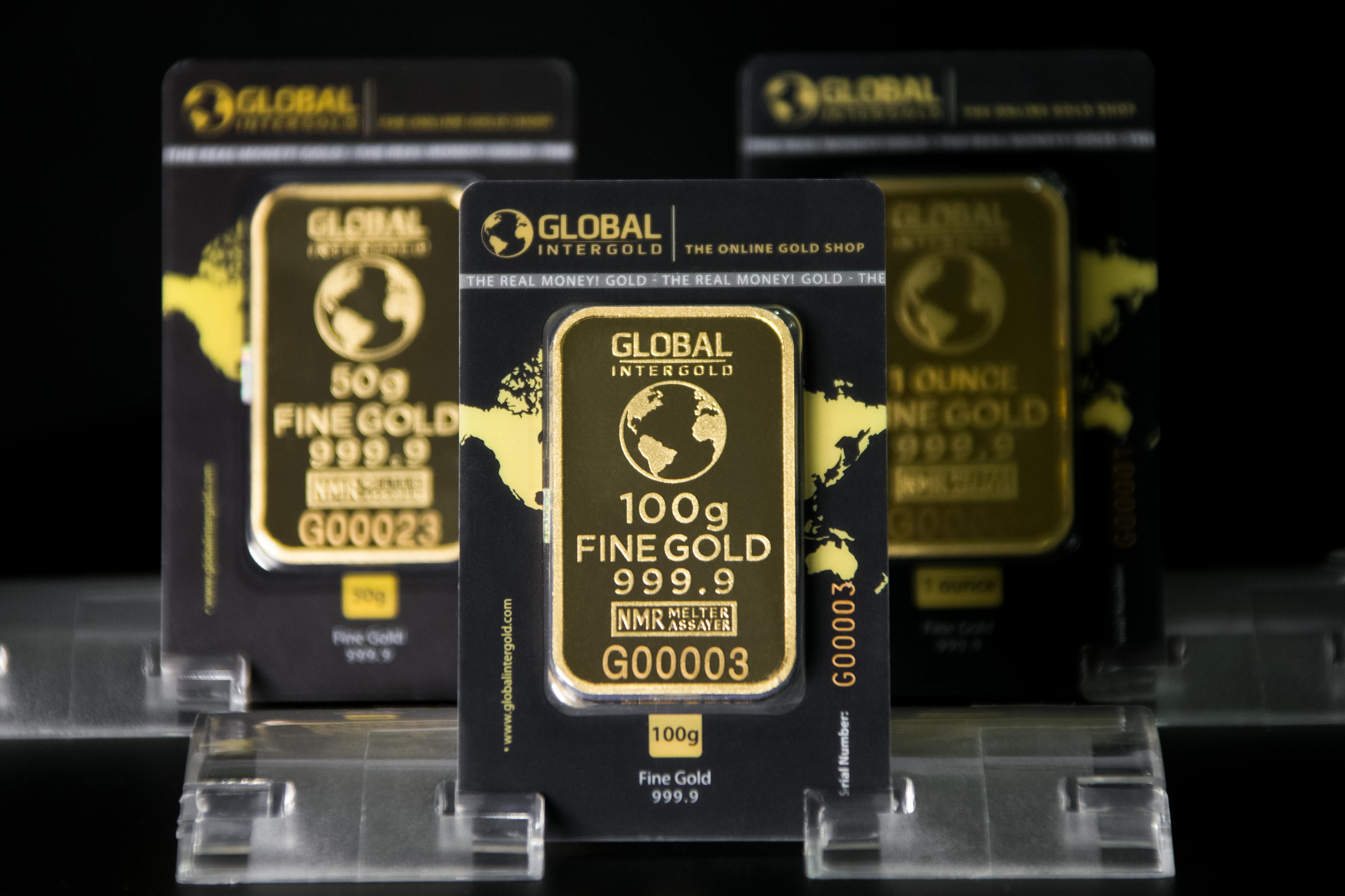 Gold bullion