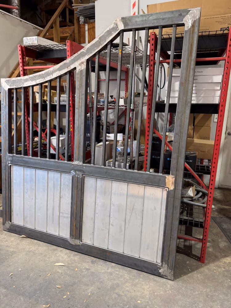 Arch frame with the privacy-panel pocket