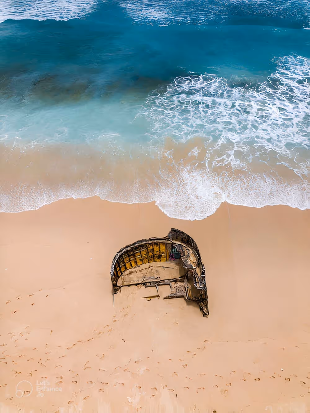 Shipwreck at Nunggalan Beach, Bali