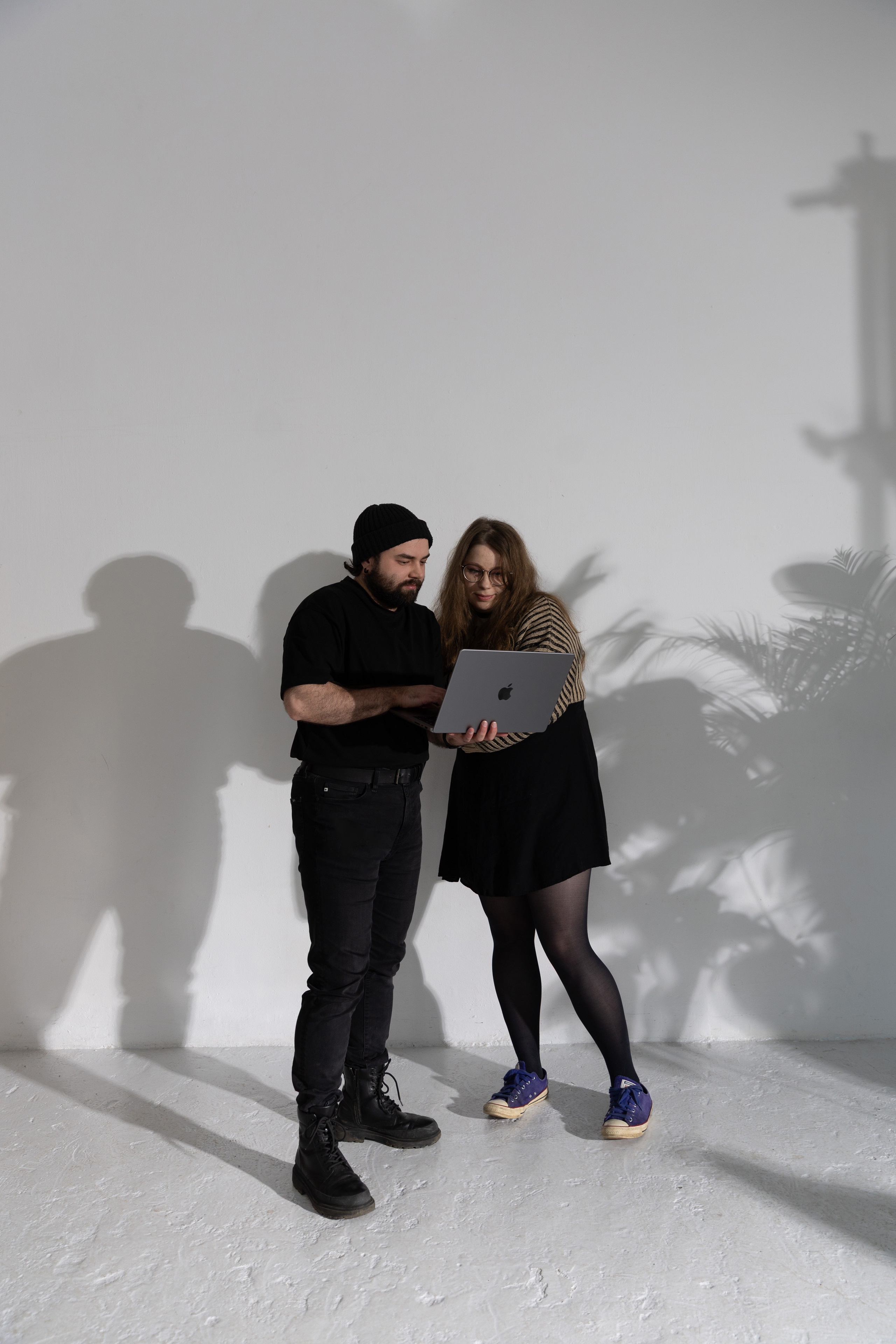 ROCHE STUDIO / projektowanie graficzne