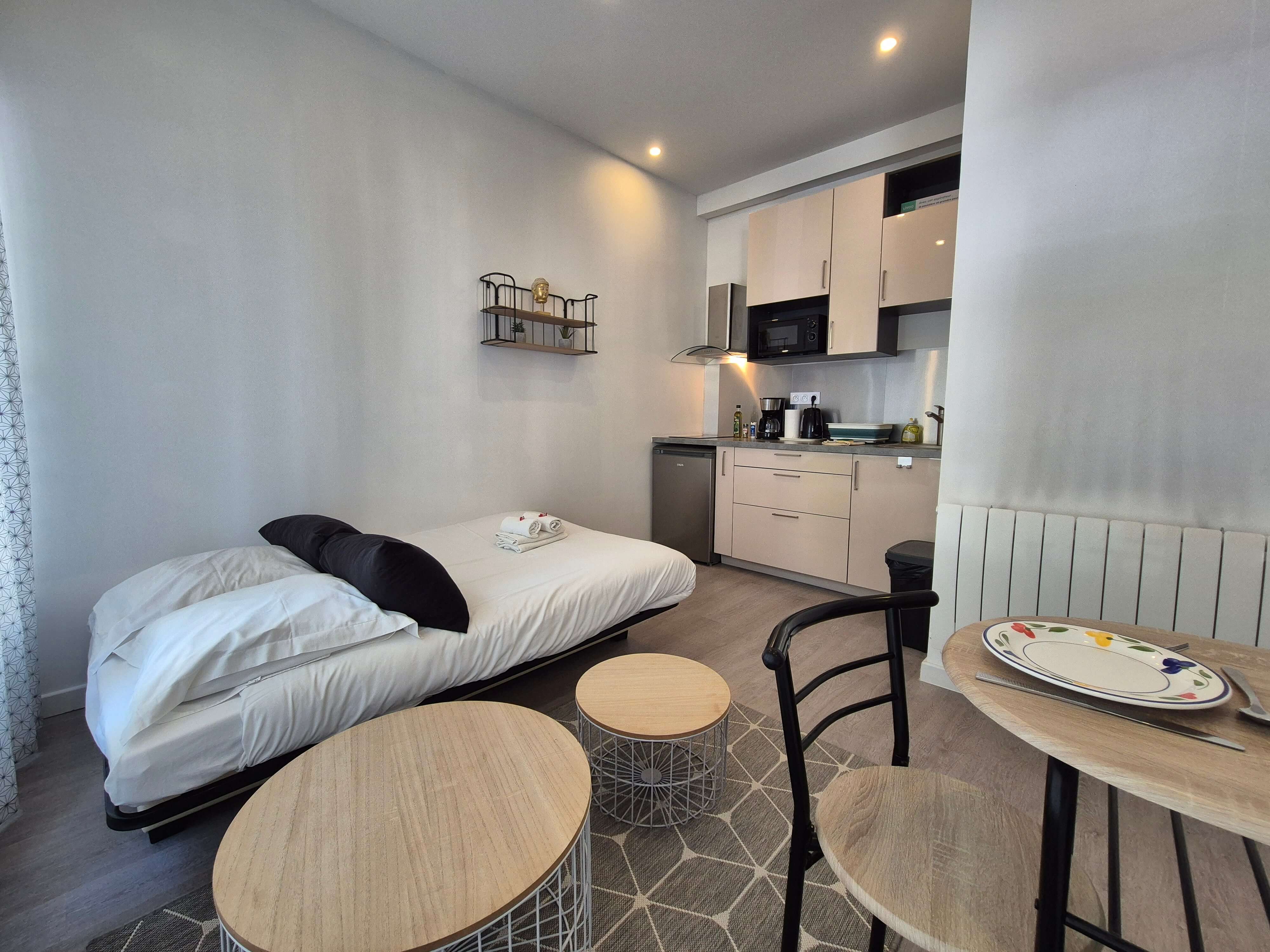 230 Avenue Jean Jaurès 51100 REIMS 