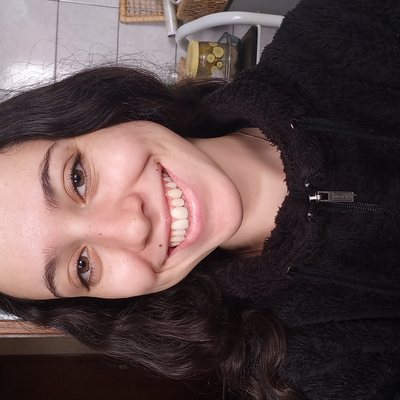 Foto de Esther Camille Alves Rosa, aprovada em Terapia Ocupacional na UFPel com a Filadd