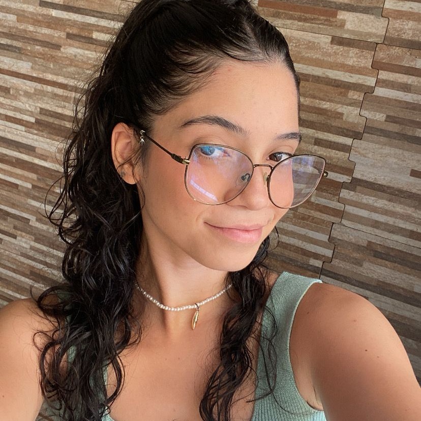 Elisa dos Santos Brito, aprovada em Medicina na UNIVASF