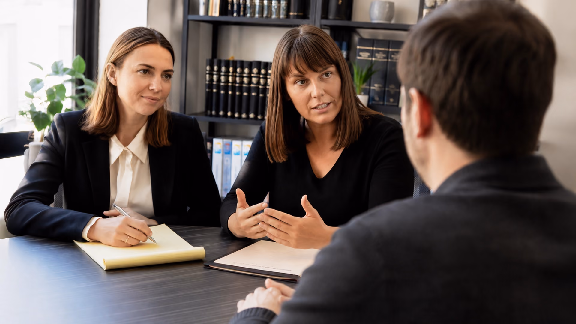 Client speaking with family lawyers about divorce costs in Australia.