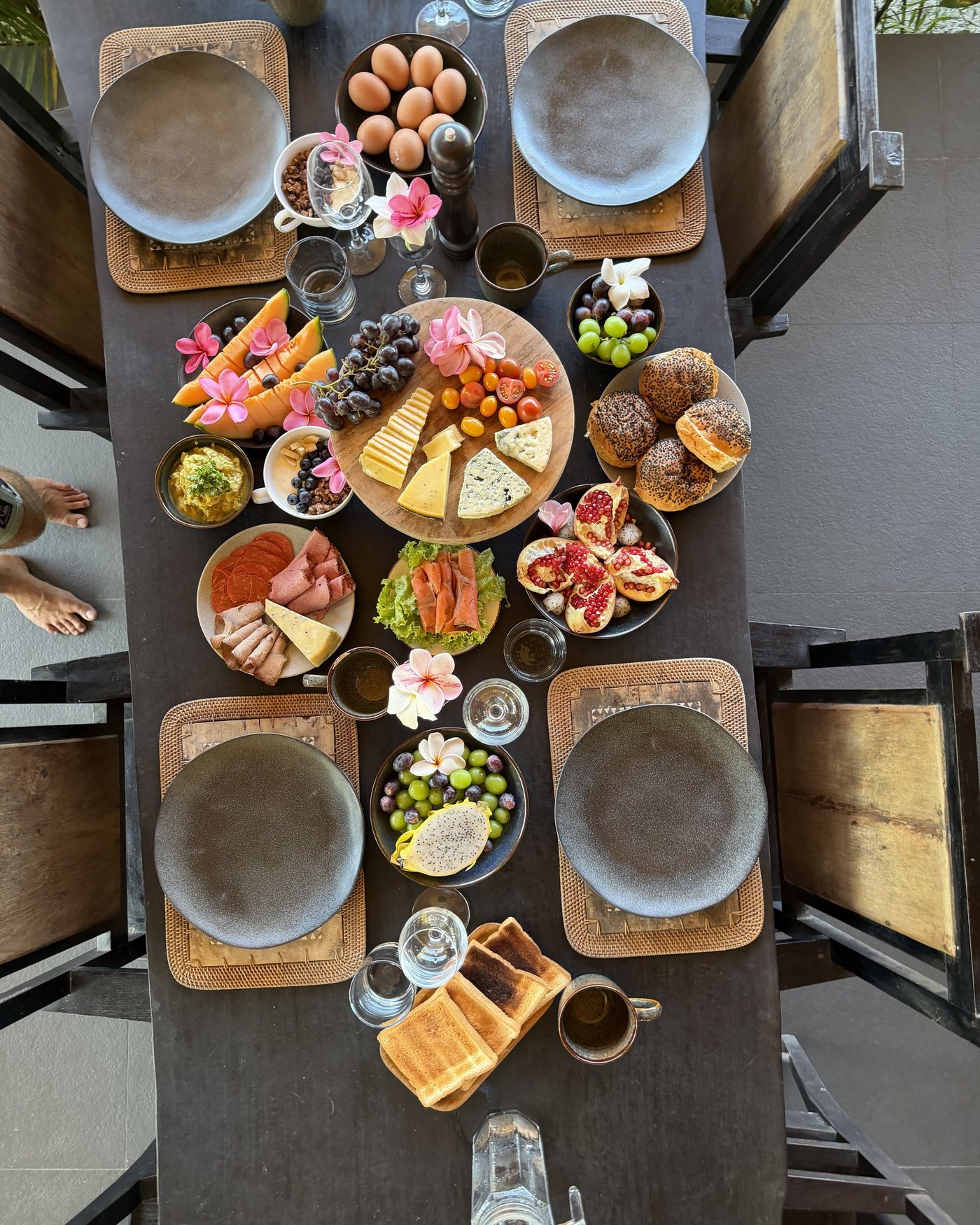 the breakfast table in lombok