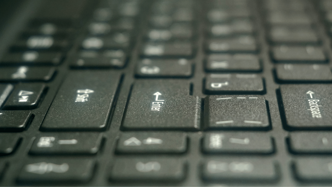 Tastaturet på din laptop virker ikke? Prøv dette først