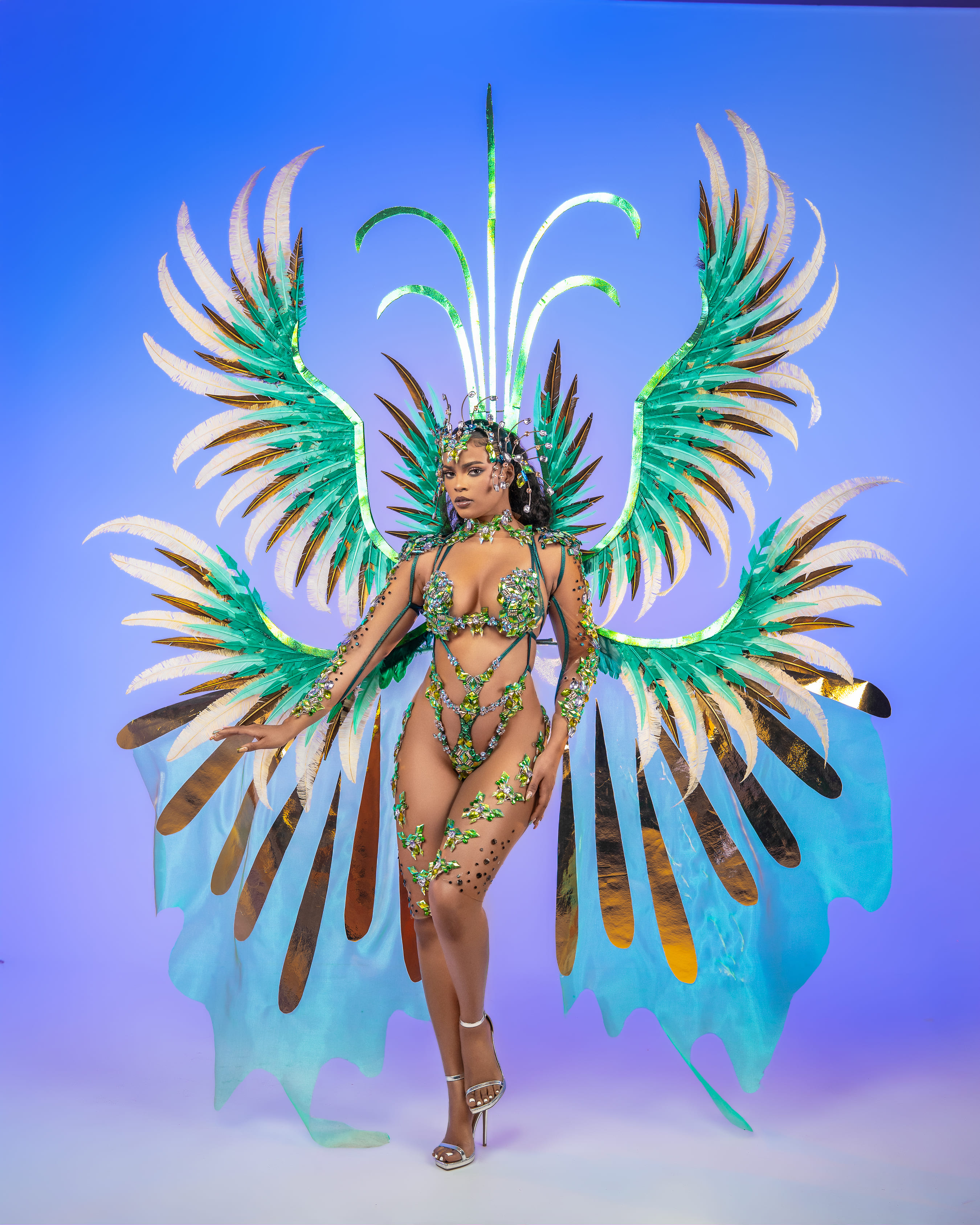 Backline Bodywear with Frontline Backpack