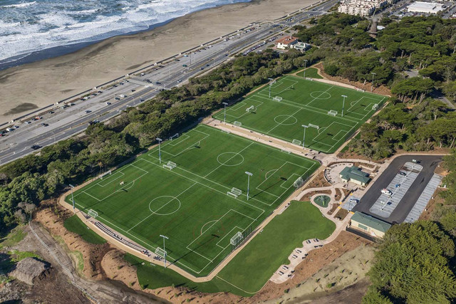 9 v 9 CO-ED Pickup Soccer In Beach Chalet Soccer, San Francisco