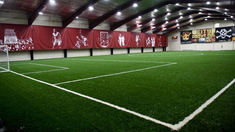 7 v 7 CO-ED  Pickup Soccer In Detroit City Fieldhouse - Boarded