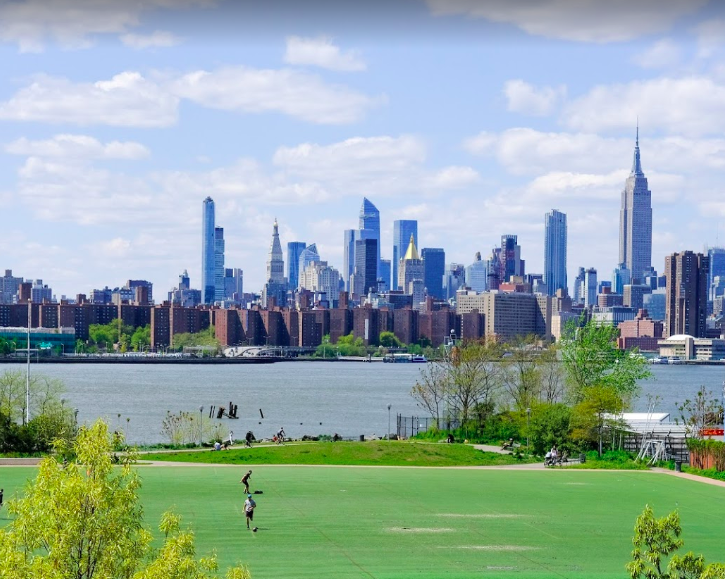9 v 9 CO-ED Pickup Soccer In Bushwick Inlet, Williamsburg - Kickoff x NYlovesoccer