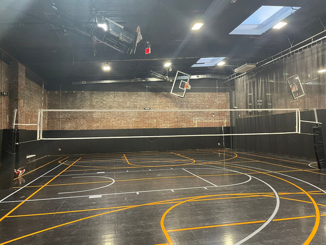 CO-ED Pickup Volleyball In Greenpoint, Brooklyn