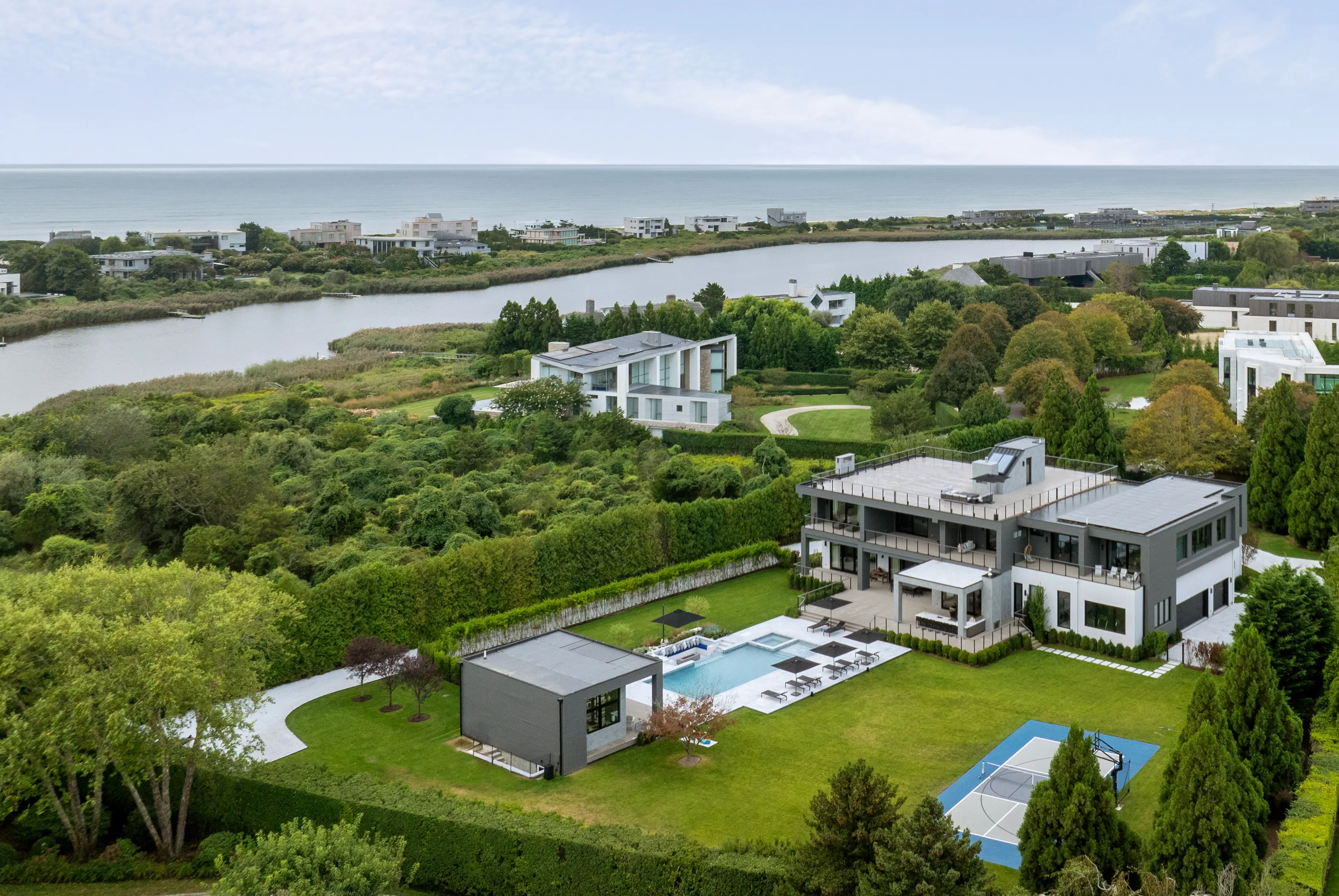 81 Rose Way Bridgehampton NY