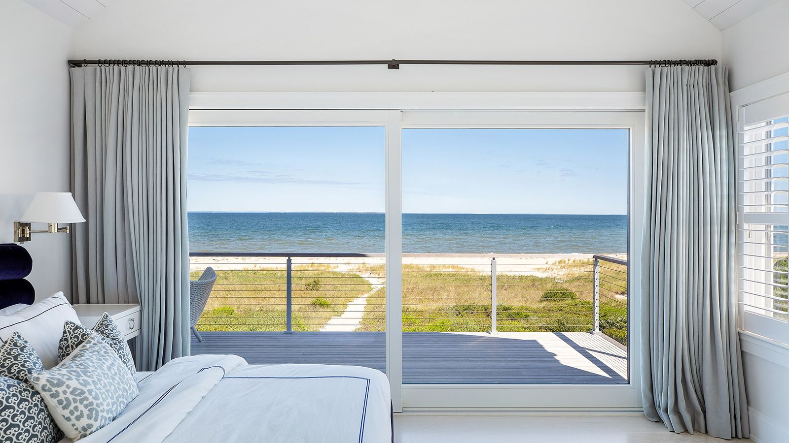 Hamptons Outdoor Living Space Design