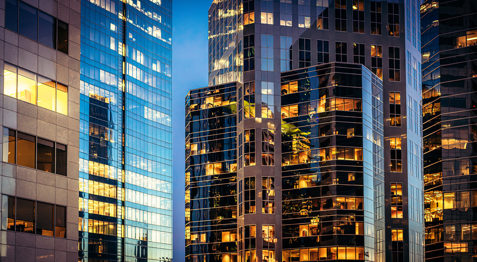 Complementing a Large Bank’s Governance Team to Standardize Procedure Documentation