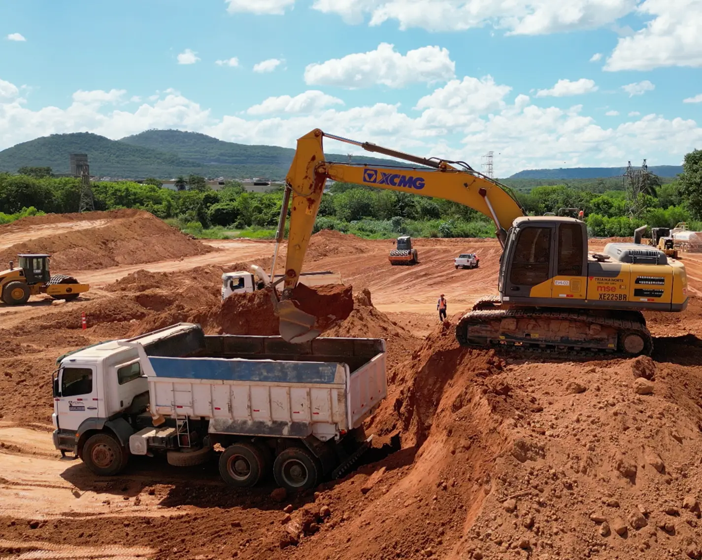 Equipamentos e frota MSE Engenharia