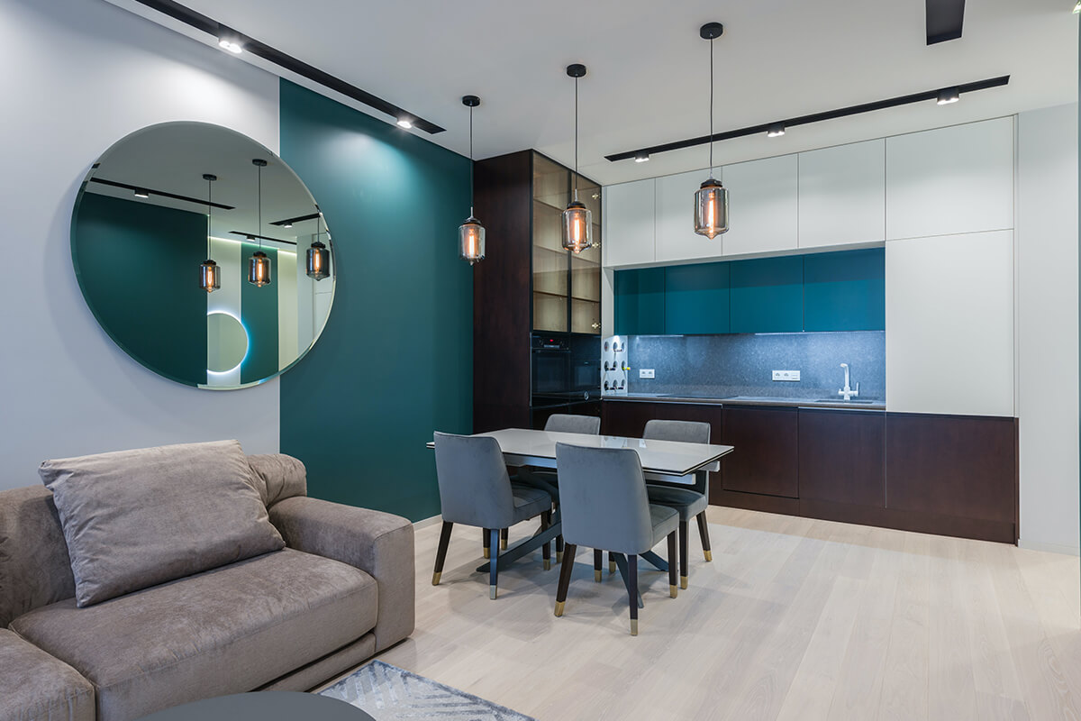 987 Carnival Rd Dining Area