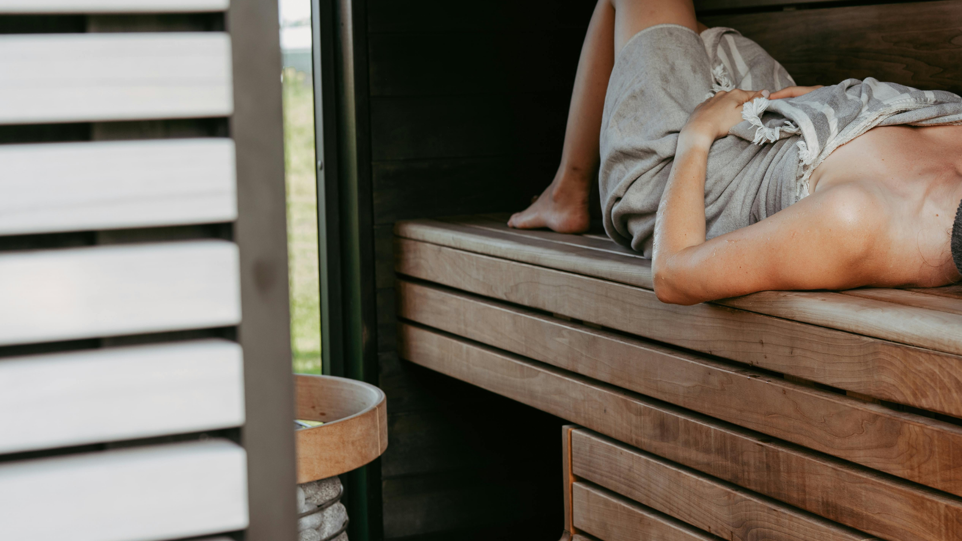 How to Use a Sauna for Glowing Skin