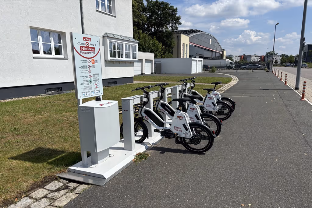 12DRIVE Bike Sharing Station