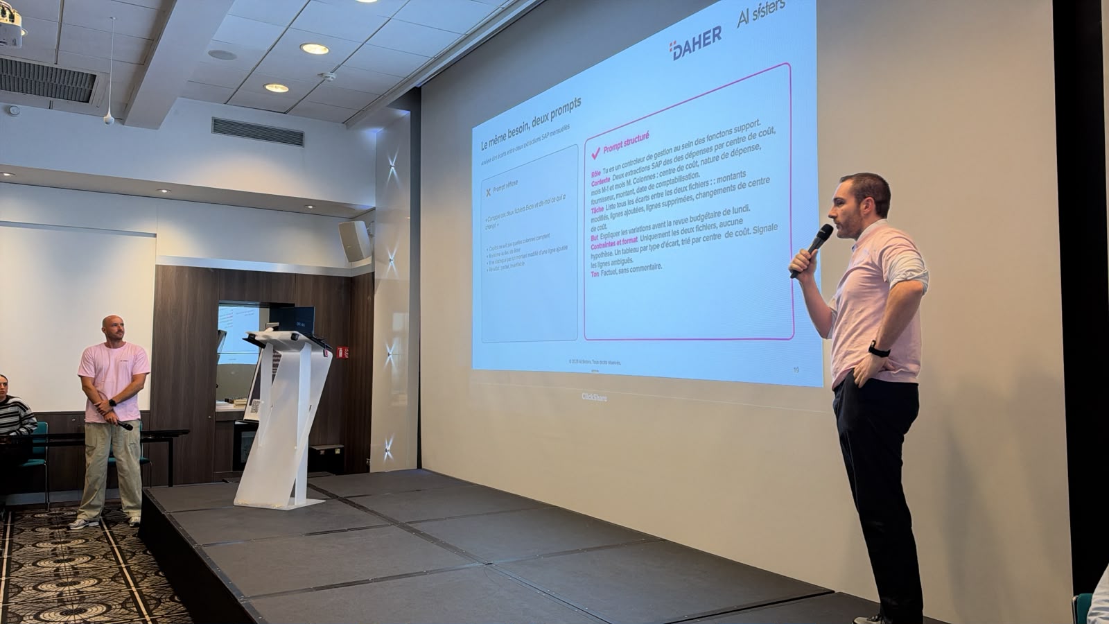 Show IA AI Sisters pour Daher : comparaison d’un prompt réflexe et d’un prompt structuré