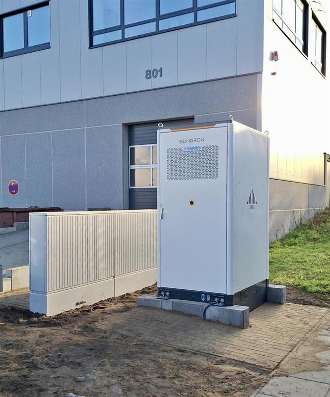 Peak-Shaving-Batteriespeicher für einen Logistikstandort in Neumünster